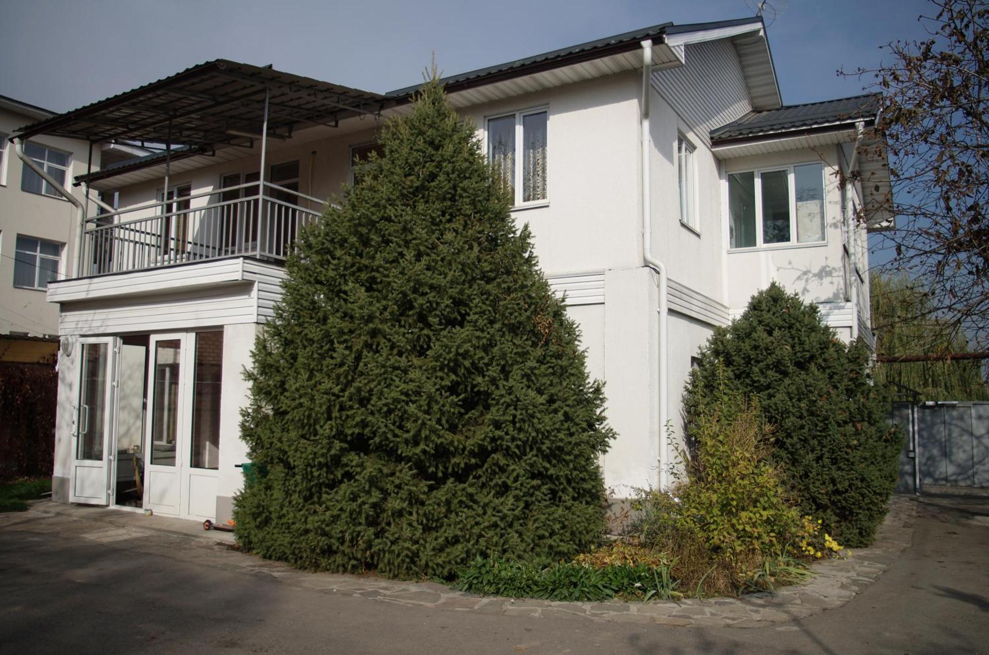 Guest House On Sadovaya Almaty Esterno foto